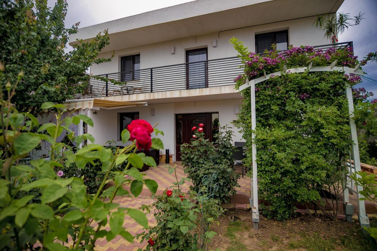 Magnolia Hotel Vama Veche Buitenkant foto