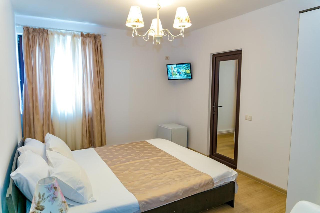 Magnolia Hotel Vama Veche Buitenkant foto